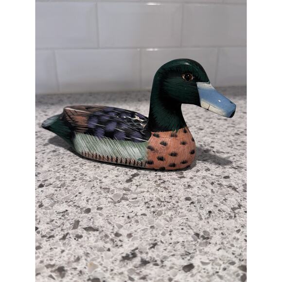 Vintage Wooden Carved And Painted Duck - Picture 1 of 7